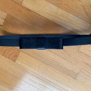 Gap Leather Bow Belt Size Small